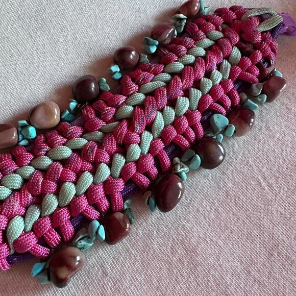 Paracord Bracelet with Stones - Picture 5 of 6